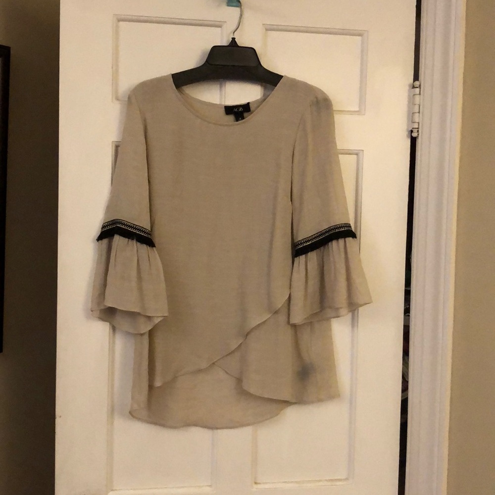Rayon/polyester top